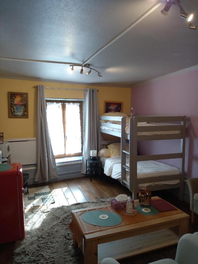 Jonquille Chic La Piccola Venezia Bed & Breakfast Vrécourt Dış mekan fotoğraf